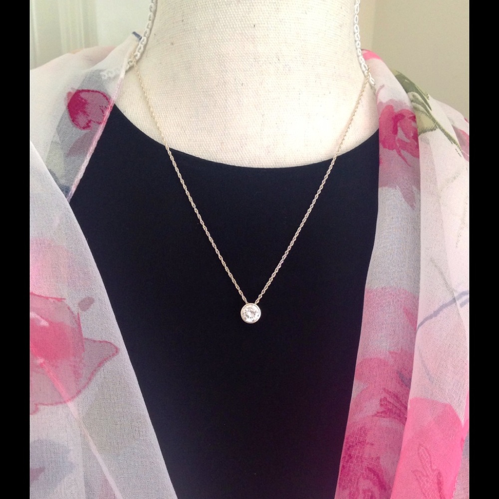 18" Sterling Silver Cubic Zirconia pendant